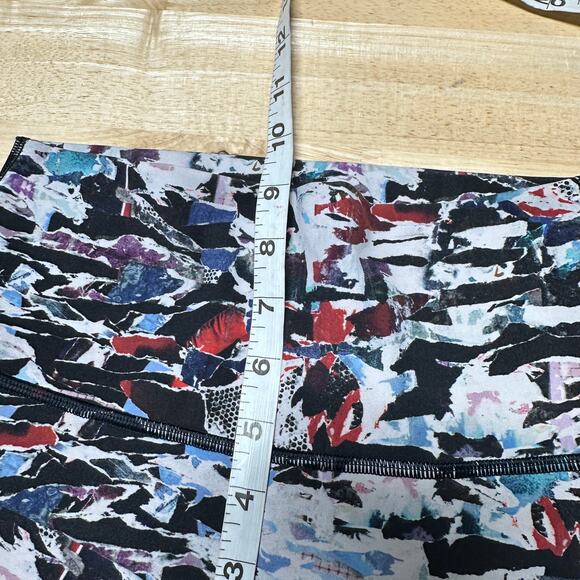 Lululemon Wunder Under Hi-Rise 1/2 Tight Culture Clash Multi Black Size 4 EUC - Picture 8 of 9